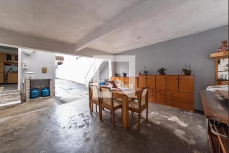 Casa à venda com 450m², 2 quartos e 7 vagasEspaço Gourmet