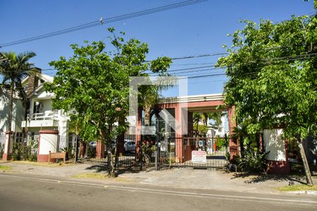 Casa de condomínio à venda com 350m², 4 quartos e 2 vagasPortaria e Fachada do Condomínio