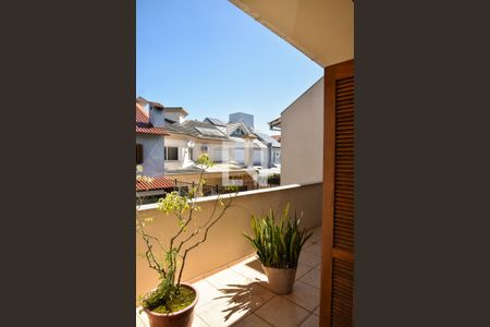 Casa de condomínio à venda com 350m², 4 quartos e 2 vagasTerraço 1