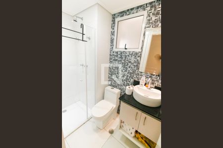 Apartamento para alugar com 56m², 2 quartos e 1 vaga Apartamento para alugar com 56m², 2 quartos e 1 vagaBanheiro Corredor