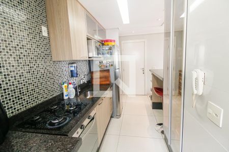 Apartamento para alugar com 56m², 2 quartos e 1 vaga Apartamento para alugar com 56m², 2 quartos e 1 vagaCozinha - Armários