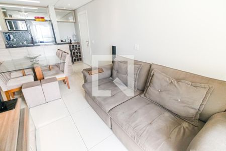 Sala de apartamento para alugar com 2 quartos, 56m² em Parque Reboucas, São Paulo
