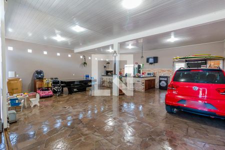 Casa à venda com 240m², 2 quartos e 4 vagasQuintal - Salão