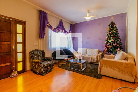 Sala de casa à venda com 2 quartos, 240m² em Hípica, Porto Alegre