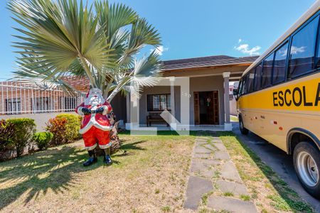 Casa à venda com 240m², 2 quartos e 4 vagasFachada