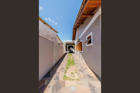 Casa à venda com 240m², 2 quartos e 4 vagasGaragem