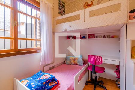 Casa à venda com 240m², 2 quartos e 4 vagasQuarto 2