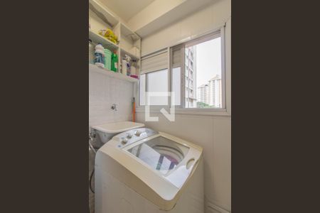 Apartamento para alugar com 64m², 3 quartos e 1 vagaÁrea de Serviço