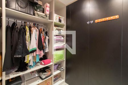 Apartamento para alugar com 64m², 3 quartos e 1 vagaCloset da Suíte