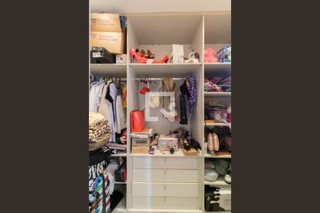 Apartamento para alugar com 64m², 3 quartos e 1 vagaCloset do Quarto 2