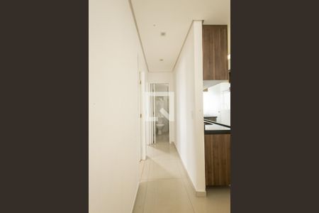 Corredor de apartamento para alugar com 2 quartos, 48m² em Vila Carrão, São Paulo