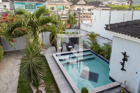 Casa de condomínio à venda com 350m², 3 quartos e 1 vagaVista da suíte 3