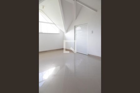 Casa de condomínio à venda com 350m², 3 quartos e 1 vagaSótão