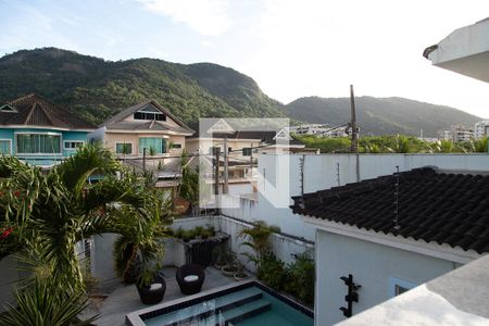 Casa de condomínio à venda com 350m², 3 quartos e 1 vagaVista da suíte 3