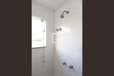 Casa de condomínio à venda com 350m², 3 quartos e 1 vagaBanheiro da suíte 1