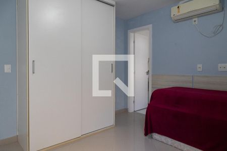 Casa de condomínio à venda com 350m², 3 quartos e 1 vagaSuíte 2