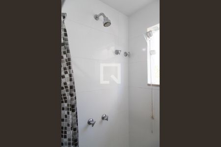 Casa de condomínio à venda com 350m², 3 quartos e 1 vagaBanheiro da suíte 2