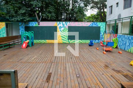 Apartamento para alugar com 60m², 2 quartos e 1 vaga Apartamento para alugar com 60m², 2 quartos e 1 vagaÁrea comum - Playground