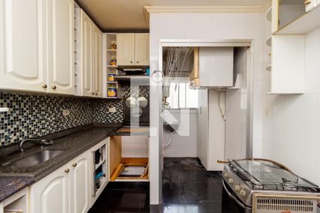 Apartamento à venda com 68m², 2 quartos e 1 vagaCozinha