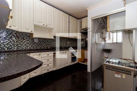 Apartamento à venda com 68m², 2 quartos e 1 vagaCozinha