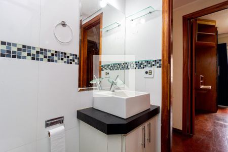 Apartamento à venda com 68m², 2 quartos e 1 vagaBanheiro - Social