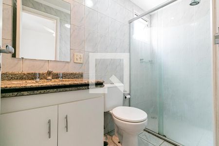 Apartamento para alugar com 57m², 2 quartos e 1 vaga Apartamento para alugar com 57m², 2 quartos e 1 vagaBanheiro da Suíte