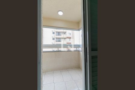 Apartamento para alugar com 57m², 2 quartos e 1 vaga Apartamento para alugar com 57m², 2 quartos e 1 vagaDormitório 2 - Varanda