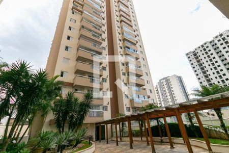 Apartamento para alugar com 57m², 2 quartos e 1 vagaFachada