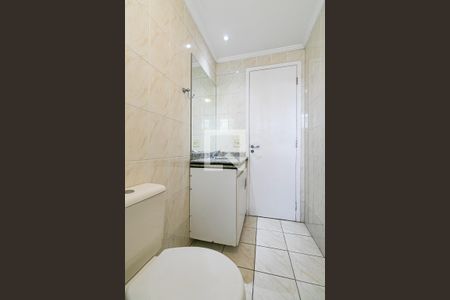 Apartamento para alugar com 57m², 2 quartos e 1 vaga Apartamento para alugar com 57m², 2 quartos e 1 vagaBanheiro 2