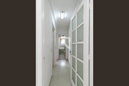 Corredor de apartamento para alugar com 2 quartos, 57m² em Chácara Califórnia, São Paulo