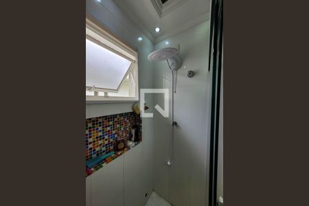 Casa à venda com 210m², 3 quartos e 2 vagasBanheiro Social