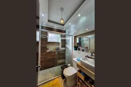 Casa à venda com 210m², 3 quartos e 2 vagasBanheiro Quarto 3 - Suíte