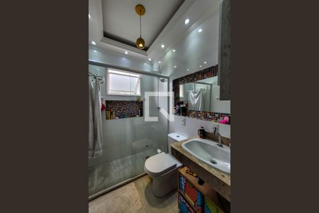 Casa à venda com 210m², 3 quartos e 2 vagasBanheiro Social