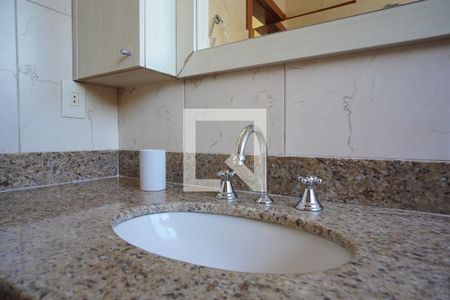 Apartamento à venda com 102m², 3 quartos e 2 vagasBanheiro Suíte