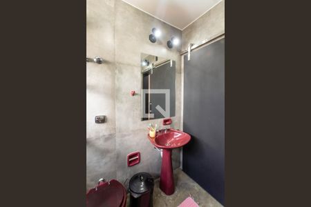 Casa à venda com 500m², 4 quartos e sem vagaBanheiro da Suíte 1