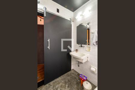 Casa à venda com 500m², 4 quartos e sem vagaBanheiro da Suíte 2