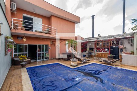 Casa à venda com 500m², 4 quartos e sem vagaPiscina