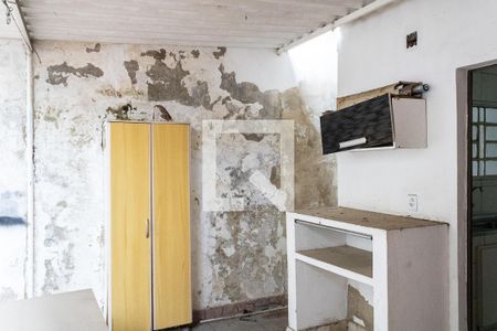 Casa para alugar com 80m², 2 quartos e 1 vagaÁrea de Serviço