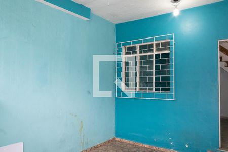 Casa para alugar com 80m², 2 quartos e 1 vagaQuintal