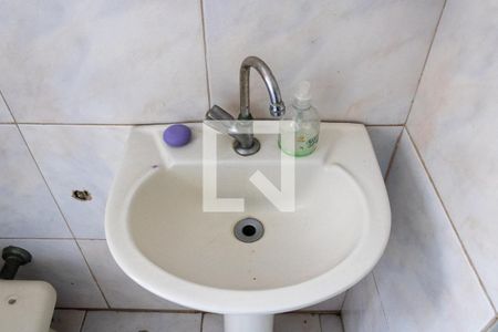 Casa para alugar com 80m², 2 quartos e 1 vagaBanheiro 1