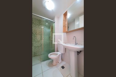 Apartamento para alugar com 70m², 3 quartos e 1 vaga Apartamento para alugar com 70m², 3 quartos e 1 vagaBanheiro