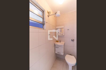 Casa à venda com 140m², 3 quartos e 1 vagaBanheiro de Serviço