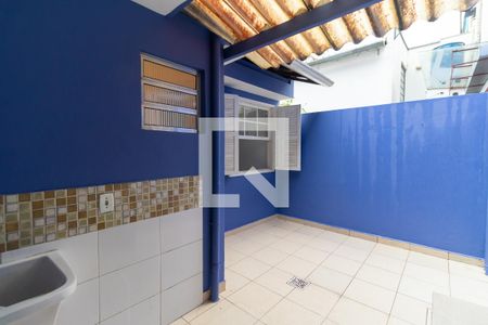 Casa à venda com 140m², 3 quartos e 1 vagaÁrea de Serviço