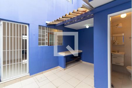 Casa à venda com 140m², 3 quartos e 1 vagaÁrea de Serviço