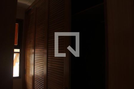 Casa para alugar com 350m², 4 quartos e 4 vagasCloset da suíte