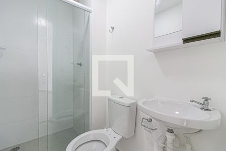 Banheiro de apartamento para alugar com 1 quarto, 30m² em Vila Guilhermina, São Paulo