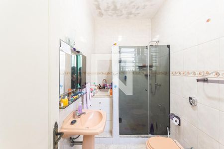 Apartamento à venda com 82m², 2 quartos e sem vagaBanheiro