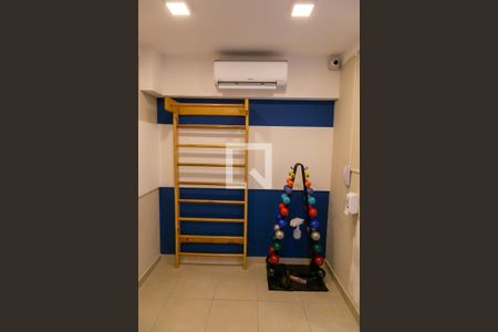 Apartamento à venda com 41m², 2 quartos e sem vaga Apartamento à venda com 41m², 2 quartos e sem vagaAcademia