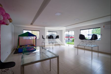 Apartamento para alugar com 46m², 2 quartos e 1 vagaÁrea comum - Salão de festas