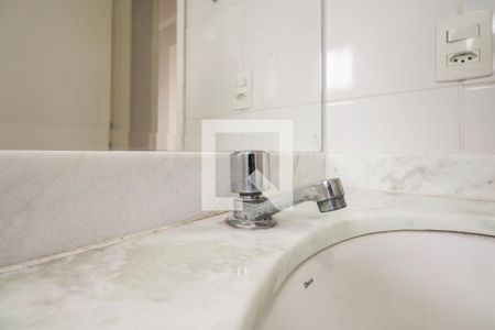Casa à venda com 53m², 2 quartos e 1 vaga Casa à venda com 53m², 2 quartos e 1 vagaBanheiro Social
